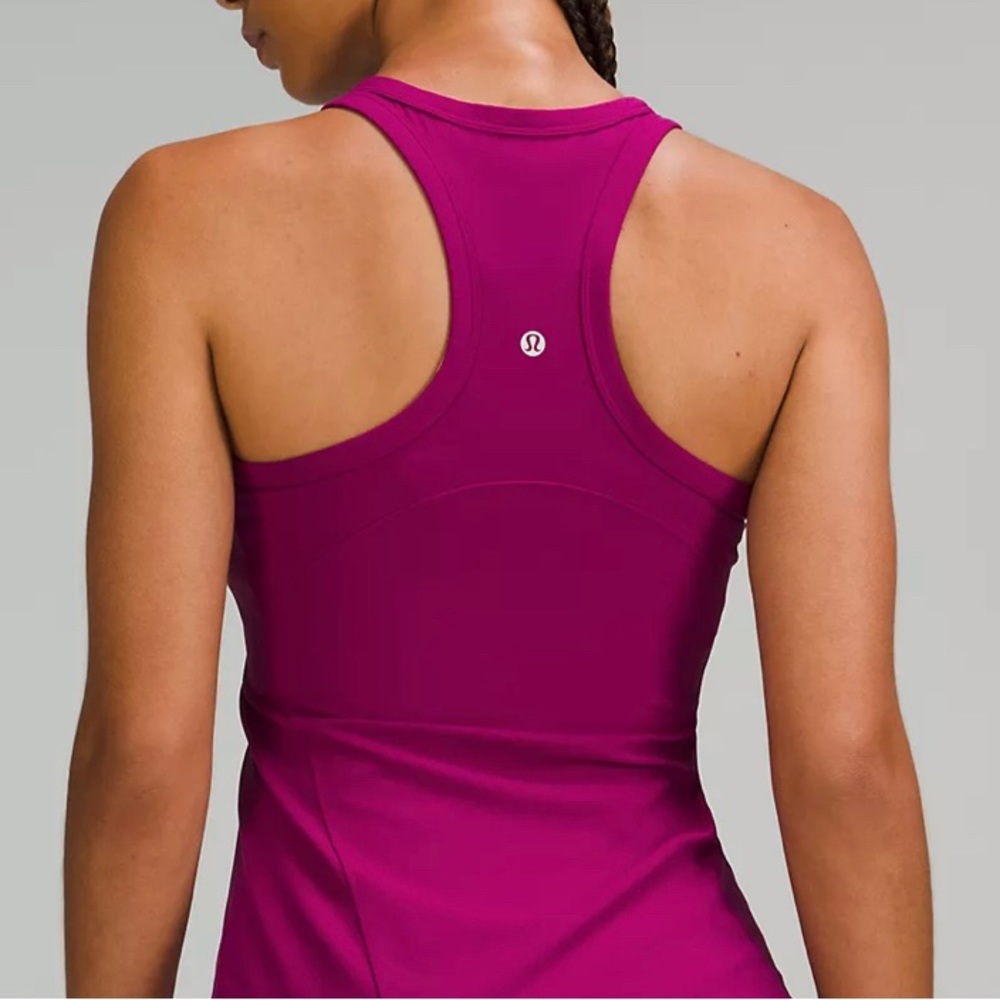 Lululemon waist length tank top!